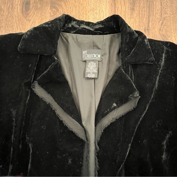 NY Collection sz medium black velvet tie front blazer with fringe trim - Picture 8 of 16